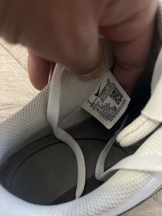 Adidasi Nike nr 42.5
