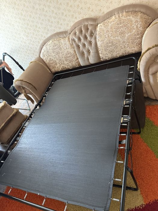 Диван в отличном состоянии