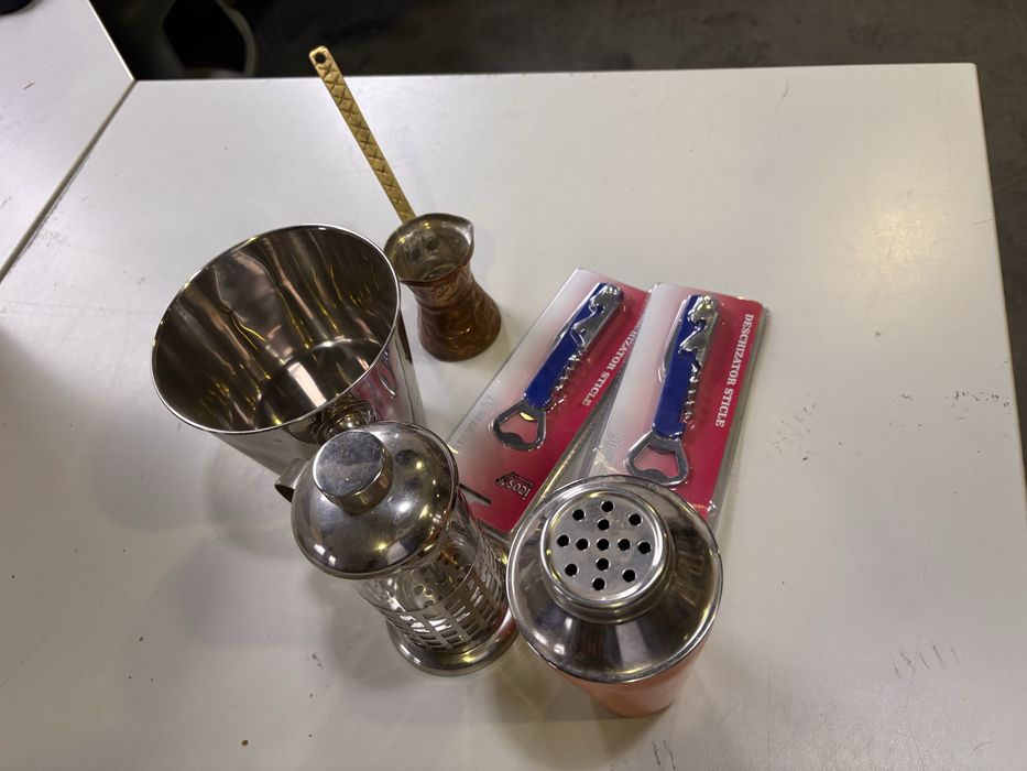 6 Accesorii pentru BAR sau pentru acasă