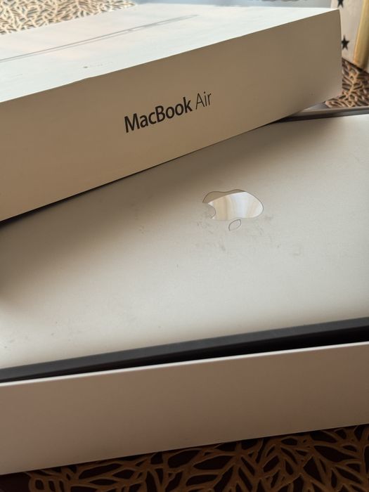 Macbook Air 13”