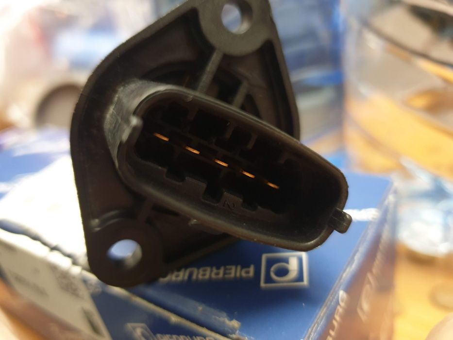 Дебитомер за Opel Corsa B и C Agila A Astra G Pierburg