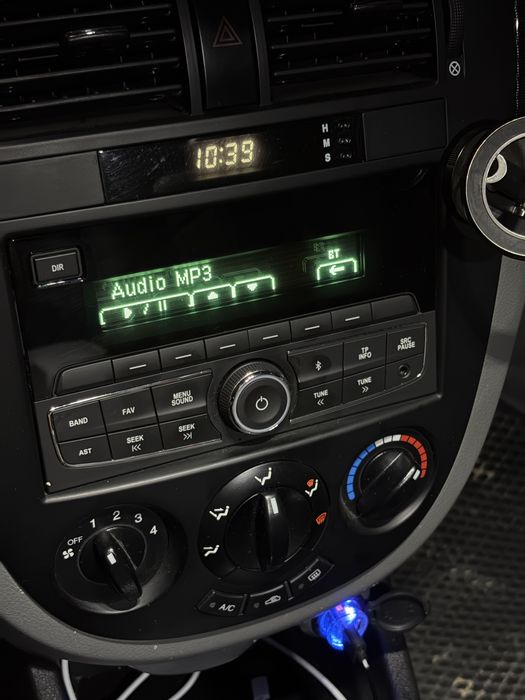 Gentra original magnitafon — zavod varianti, ideal holatda