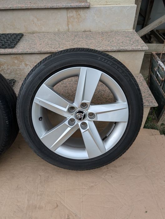 jante roti orig vara Skoda Fabia 3 NJ3 NJ5 Rapid Polo 5x100 215 45 R16