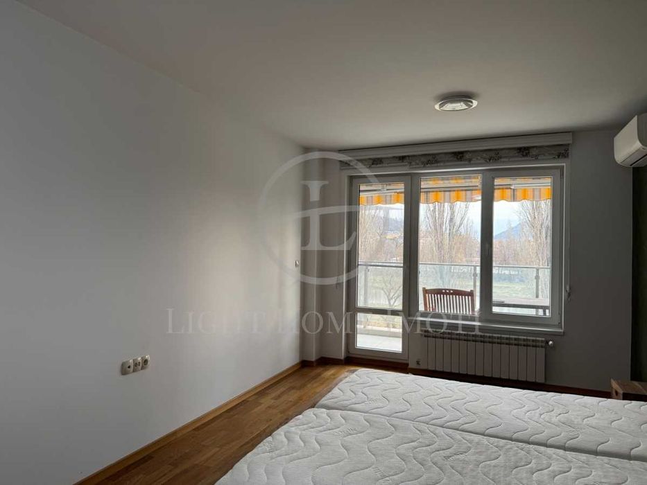 Продава се Тристаен апартамент в Пловдив, Кършияка - 176 кв.м за 2586 €/кв.м - Снимка #5