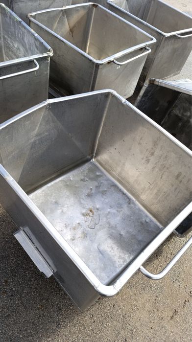 Бъгита от неръждаема стомана