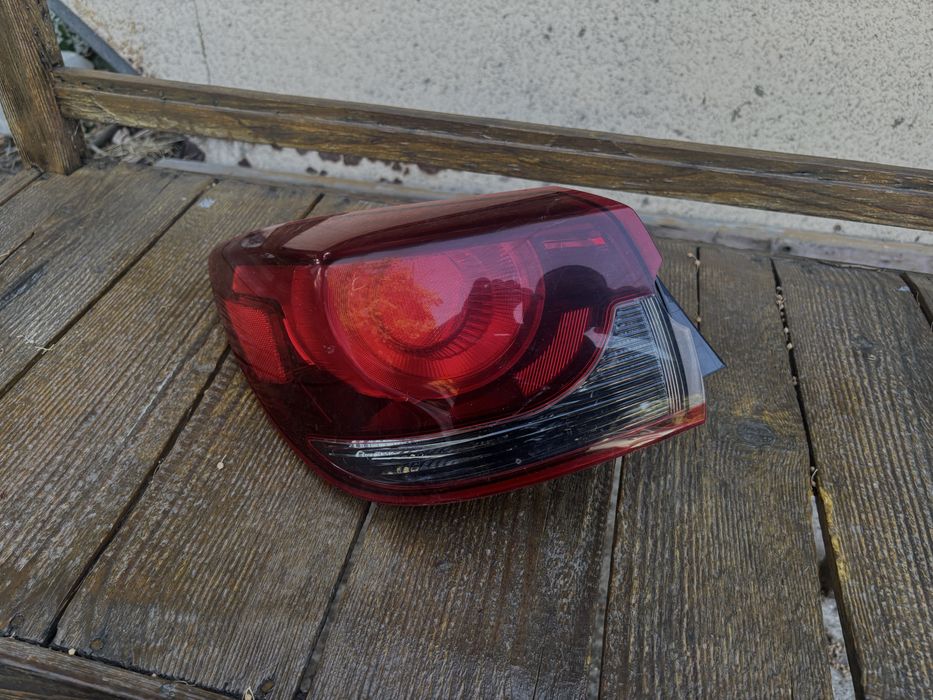 Стоп Мазда 2/Mazda 2