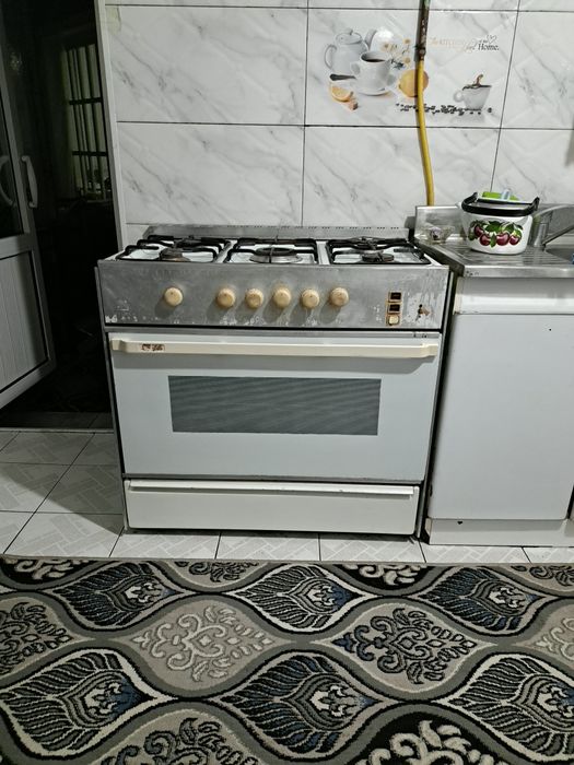 Газ плита 5 комфортка