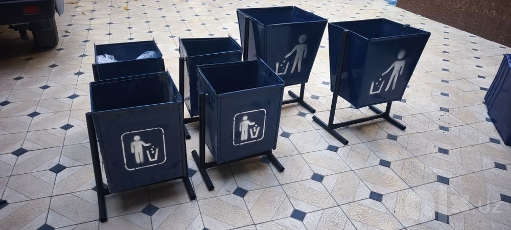 Urna musurni yashik урна