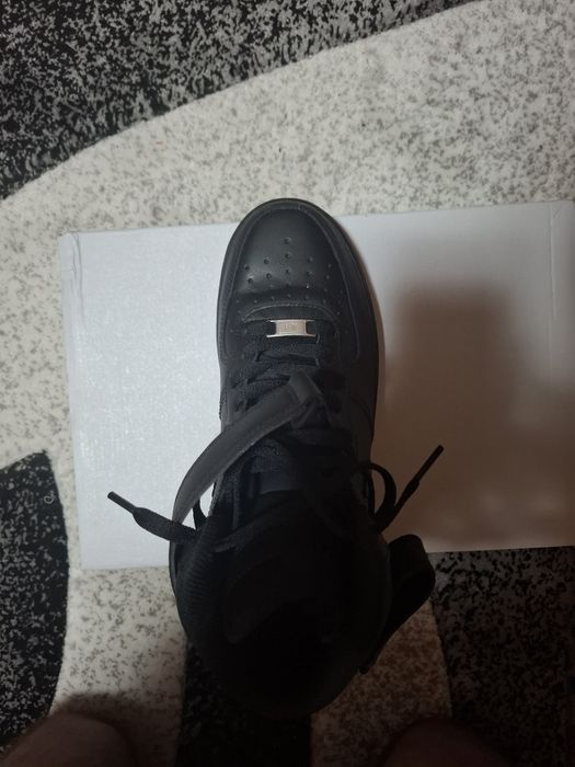 Nike Air Force 1 Mid Black