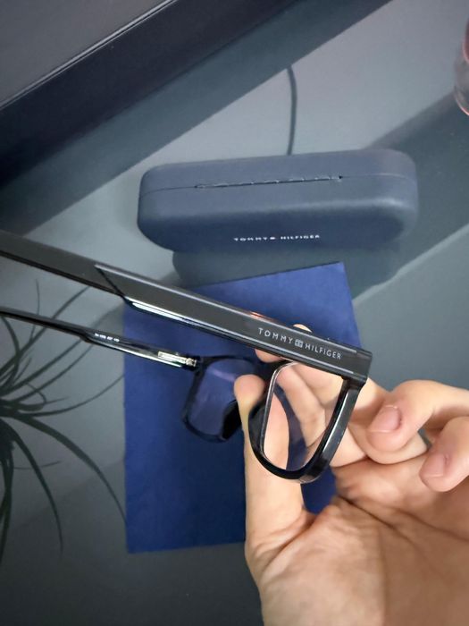Ochelari astigmatism Tommy Hilfiger