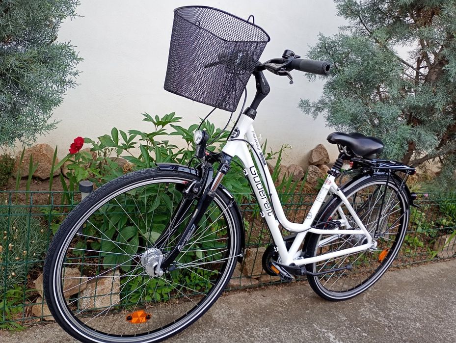 Vând bicicletă damă GUDEREIT,frâne lichid Măgura,8 vit Nexus