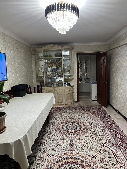 Продаеться 2 - комнатная квартира