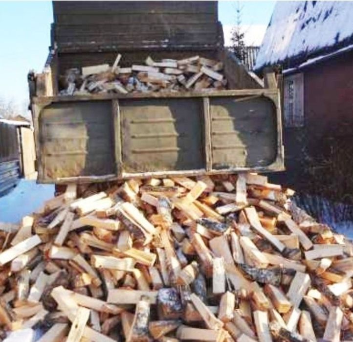 Дрова мешкоми,чурками и колотые