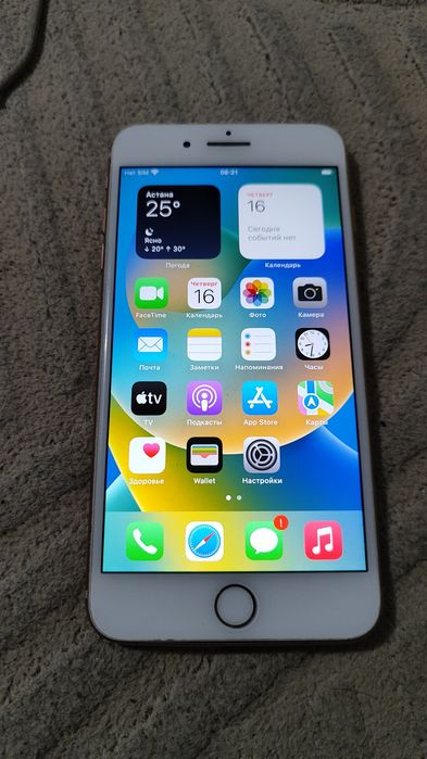 iPhone 8 Plus в отличном состоянии
