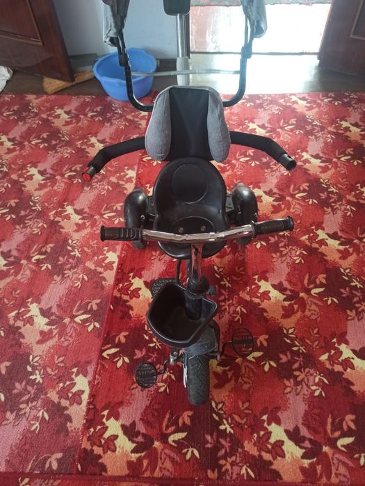 Кишкенелер ушын көлик ( велик )