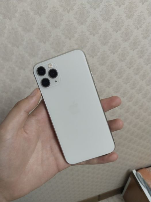 Продам iPhone 11Pro 256 и iPhone 12mini