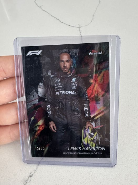 Topps Finest Lewis Hamilton F1 2024 15/25 Black Refractor