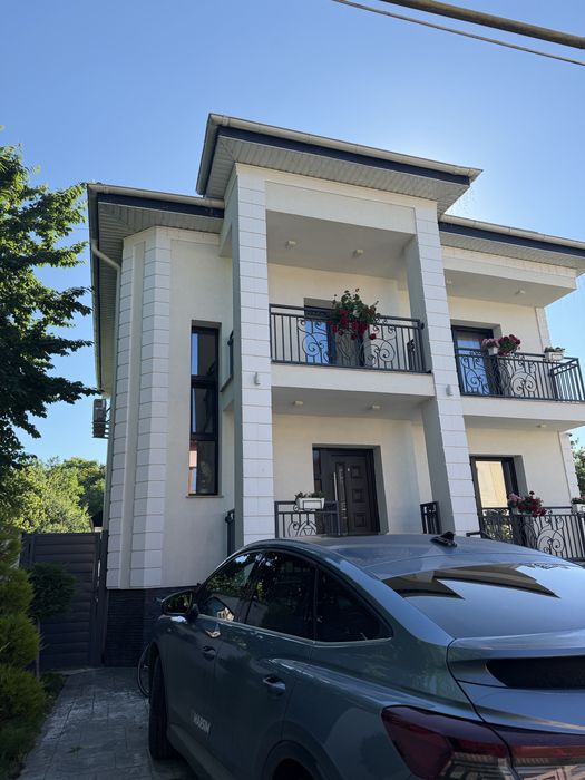 CASA ZONA CENTRALA D+P+1 vanzare sau inchiriere