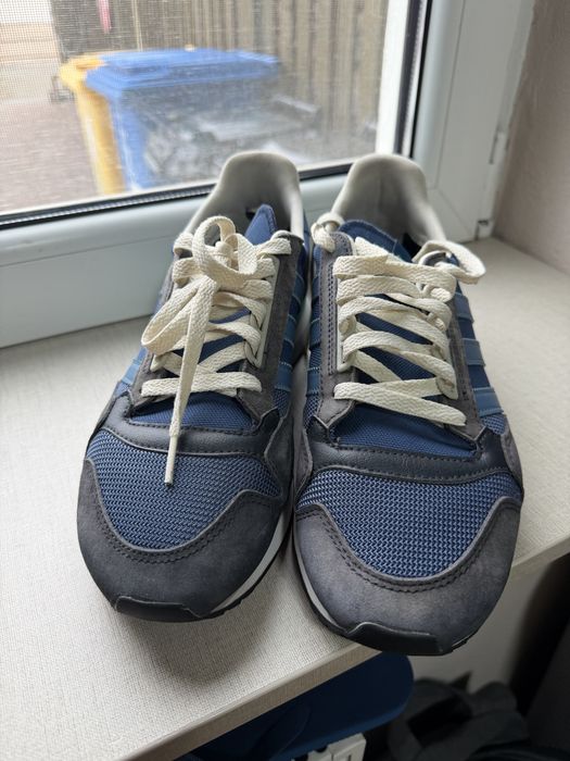 pantofi ADIDAS marimea 42-2/3