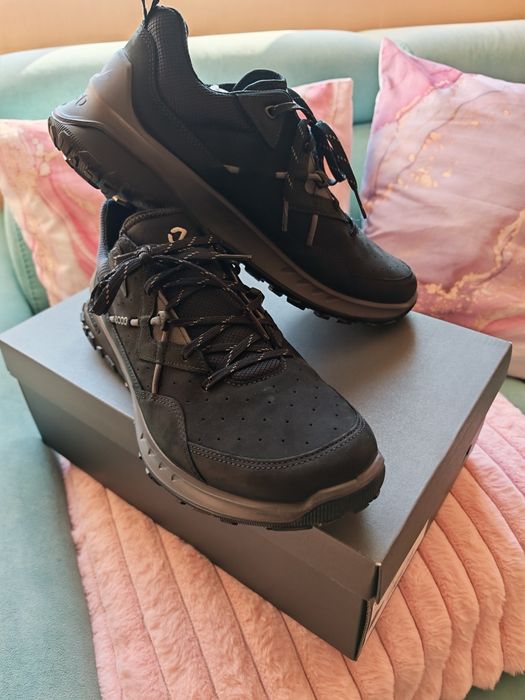 ECOO естествена кожа