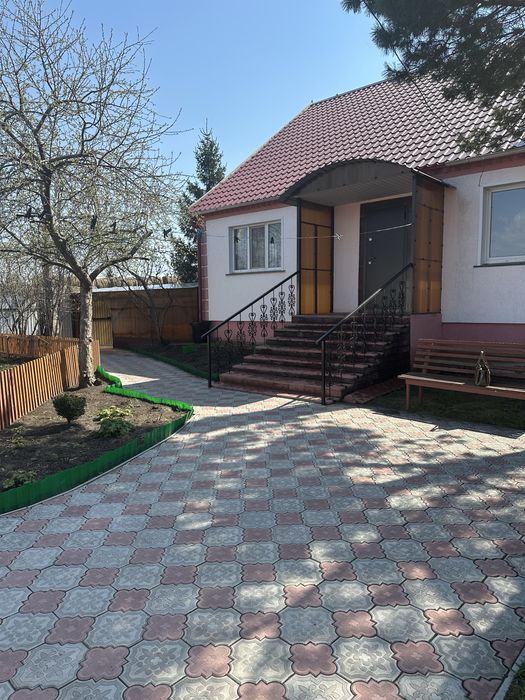 Дом с подвалом и мансардой