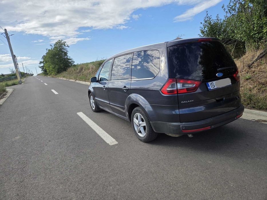 FORD Galaxy 2010 — imagine 2