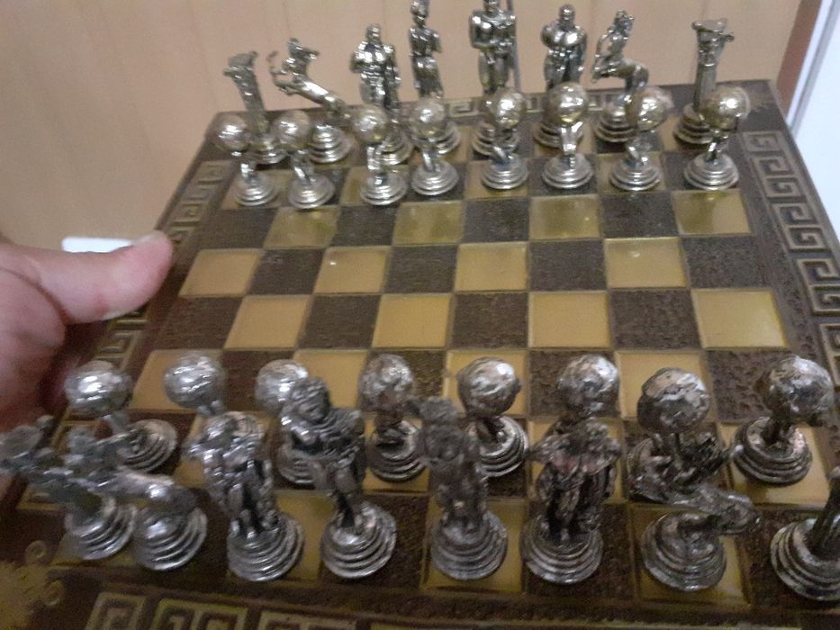 Joc de sah din metal complet