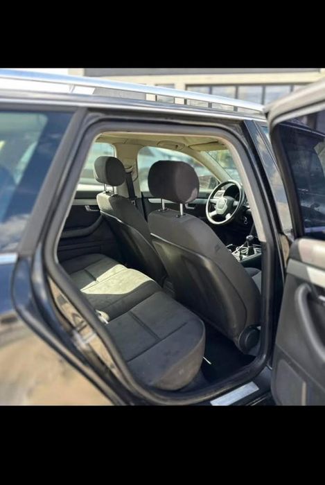 Vând Audi A4  recent înmatriculat