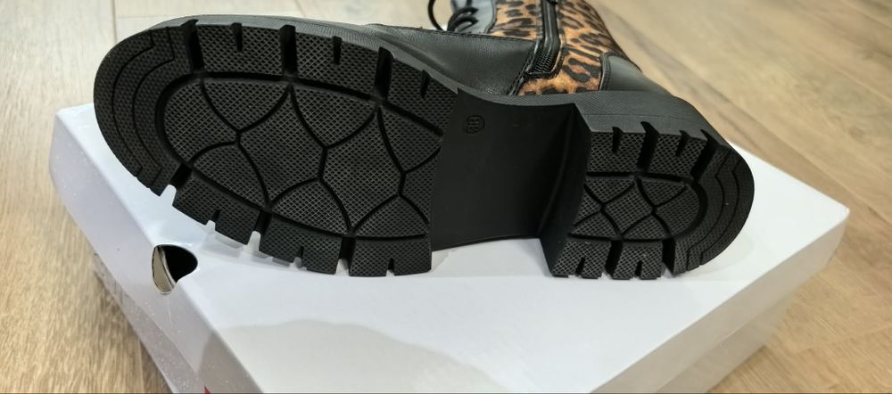 Чисто нови боти топ модел