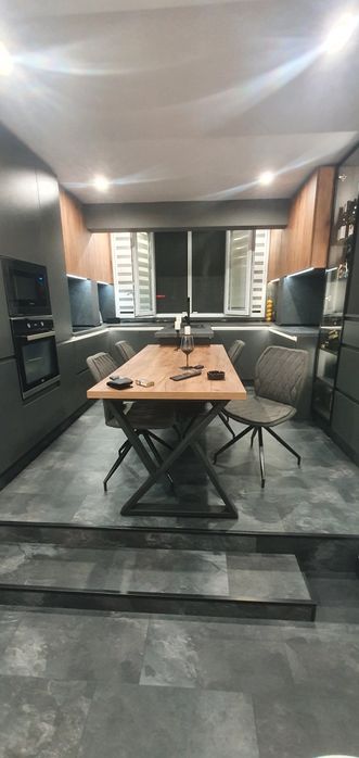 Дава се под наем Тристаен апартамент в Варна, Победа - 60 кв.м за 175000 € - Снимка #1