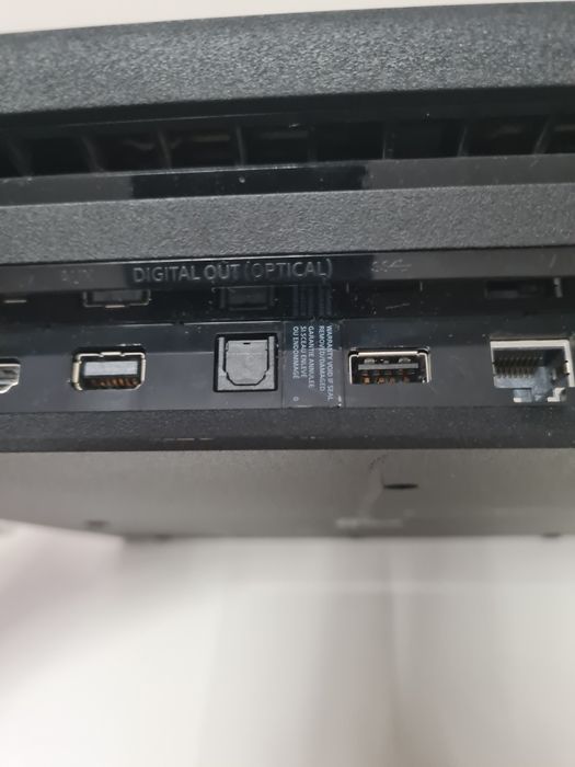 Playstation 4 pro 1 tb