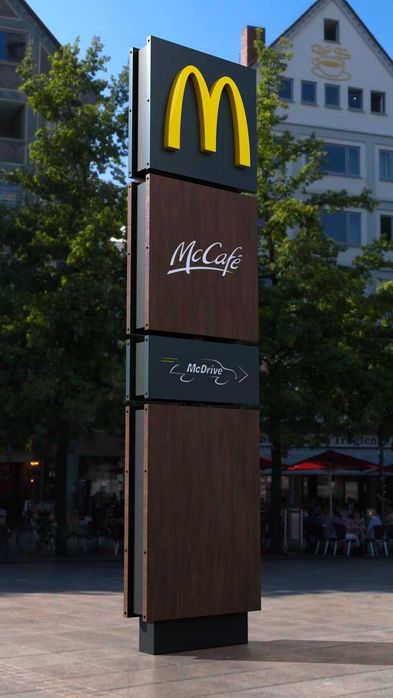 Уличные стелы и пилоны от E Media — привлекаем внимание 24/7!