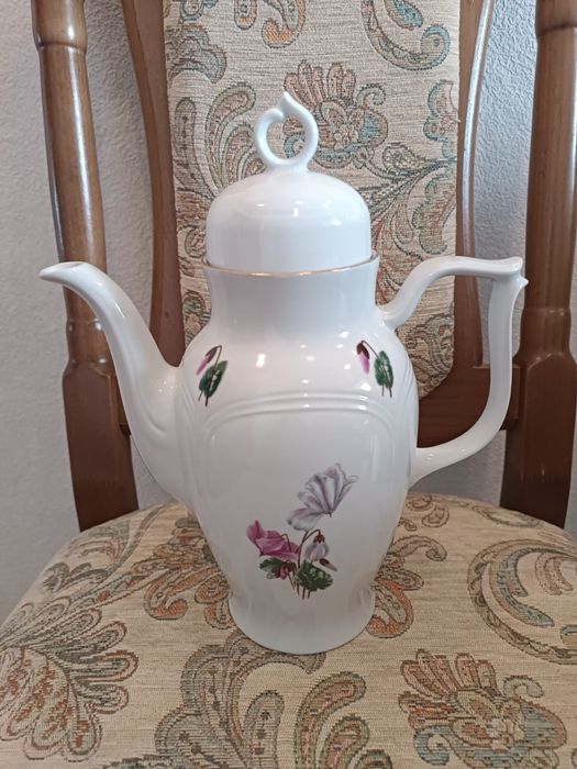 Продам чайник и прочее