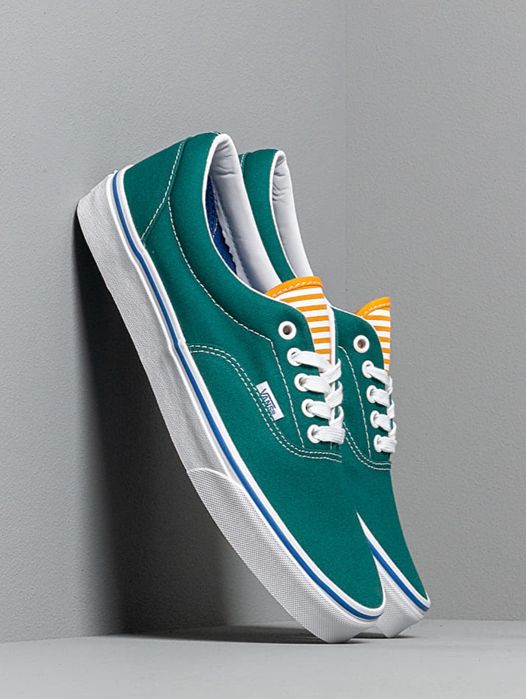 Tenesi Vans Era Deck Club