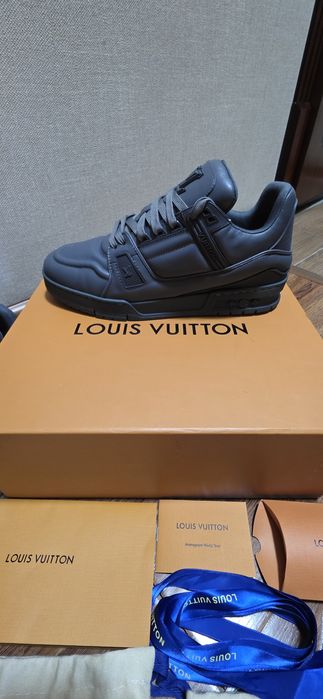 "Louis Vuitton"  красовка Италия оригинал