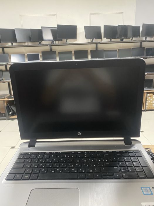 Ноутбук i7-6500u/RAM16/SSD128/radeon r7 m340
