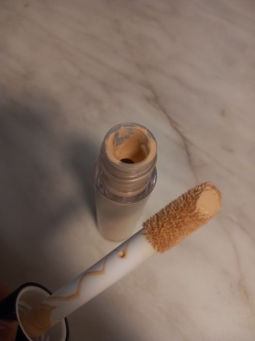 Concealer elf, ambalajul original