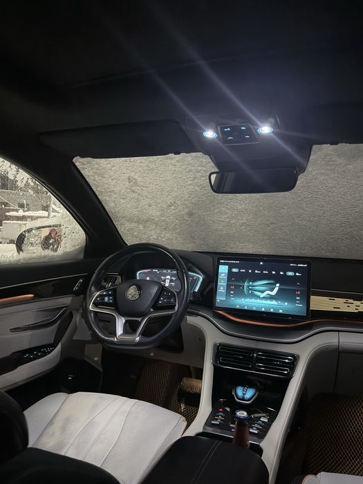 Byd song plus flagship full pazitsa