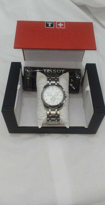 Продается НОВЫЕ часы TISSOT Quartz T035.410А.