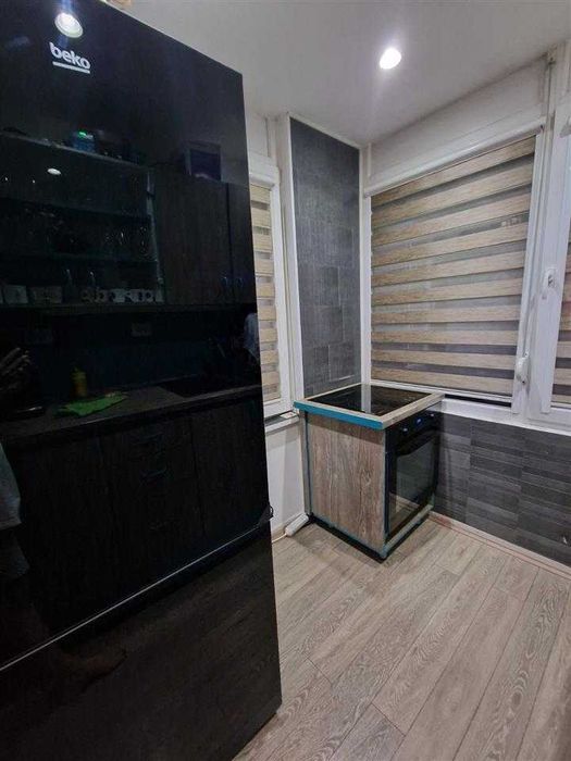 Дава се под наем Тристаен апартамент в Пловдив, Западен - 83 кв.м за 428.4 € - Снимка #9