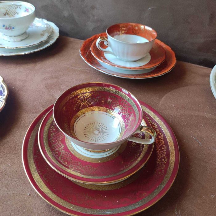 Тройни порцеланови сетове