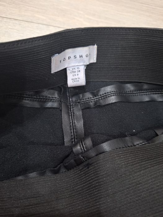 Pantaloni imitație piele