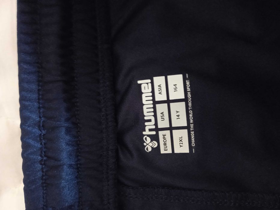 Hummel Everton къси панталони  размер 164