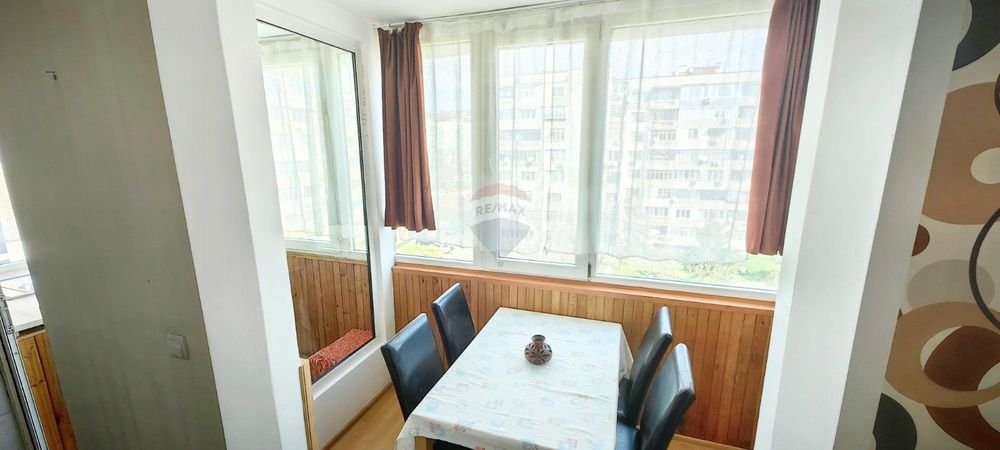 Обзаведена панелна гарсониера под наем, кв."Възраждане", гр.Варна, ЙГ