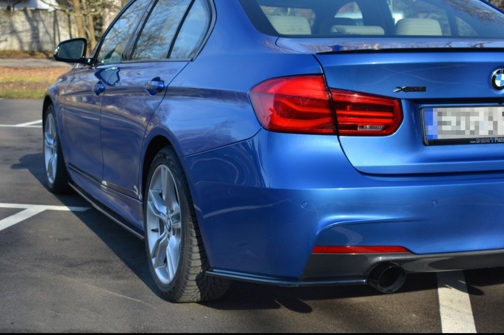 Extensie coltare bara spate BMW F30 F31 M Pachet M Tech negru lucios