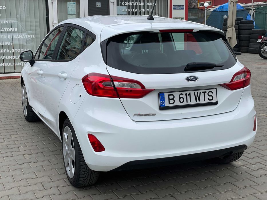 RENT A CAR / Inchiriez FORD FIESTA, an 2019,  Bucuresti