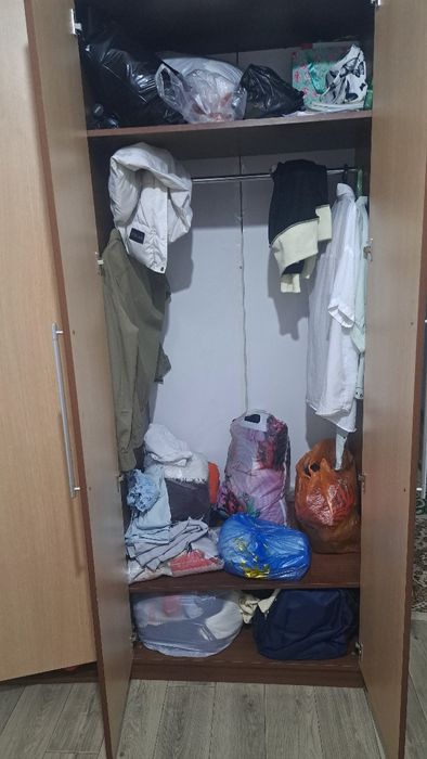 Шкаф киім салатын