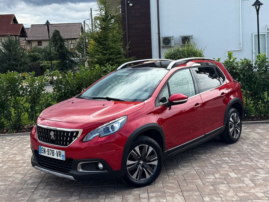 Peugeot 2008*Automatic*Panorama*LED*Euro6*Recent Adus
