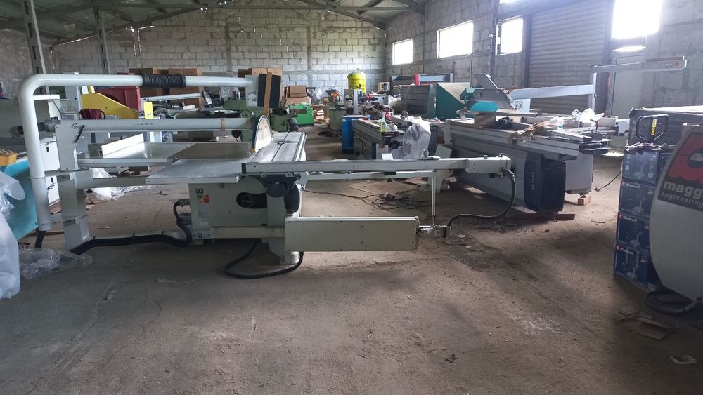 CNC Форматен циркуляр 3200 мм.по 4 оси LAZZARI Mega cnc год.2005