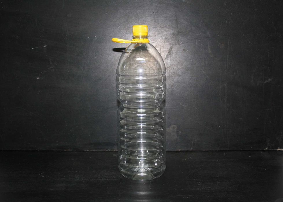 Пластмасови бутилки